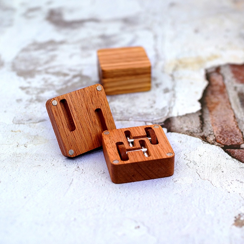 Mya ปกปิดแม่เหล็กปิดออกแบบ Rustic ผู้ชายชุด Cufflink กล่องวอลนัทสีดํารอบ Cufflink กล่อง