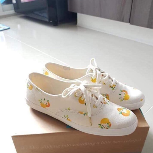 รองเท้า Ked x ked spade มือ1