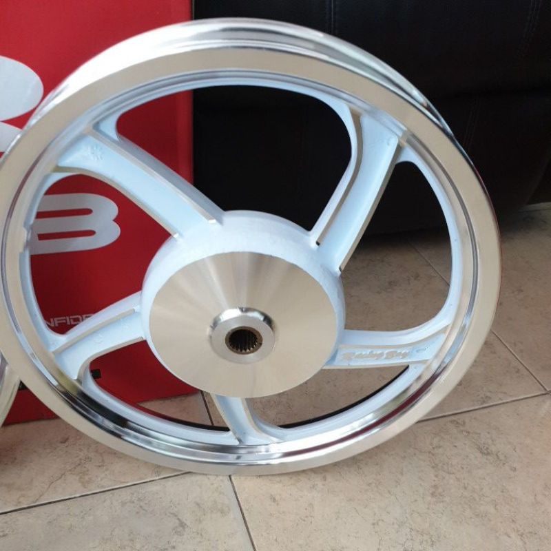 ล้อแม็กracingboyfino125i,gt125ฃขบ143รูหลังmio125ขาวปัด - รูปที่ 2