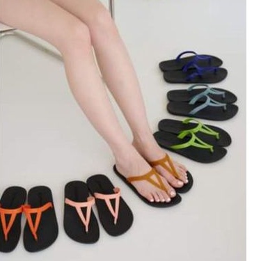 รองเท้าแตะแฟชั่่น Moochuu แท้ 100% Mc16