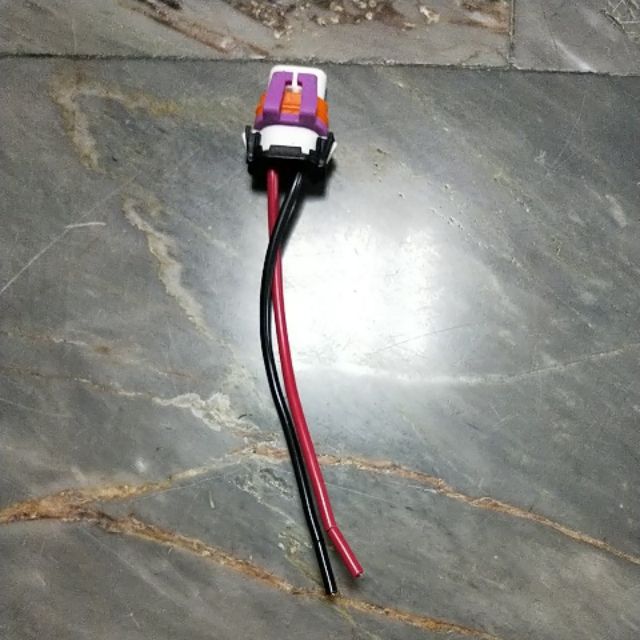 ขั้วไฟหน้า ปลั๊กไฟหน้า แบบหลอด hb4 ไฟต่ำ