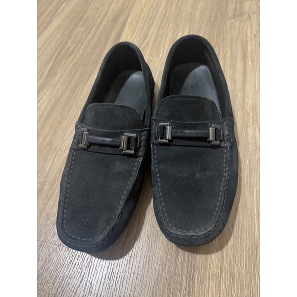 รองเท้าคัทชู TOD’S ไซร์5A ความยาว 24.5-25 ซม.ใส่ได้ครับ ราคา 1,777 บาท