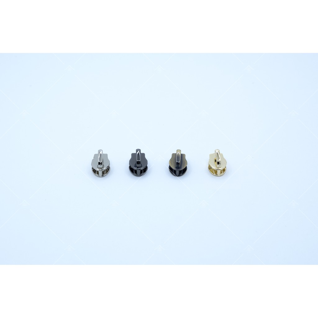 ปลีก/ส่ง (5ชิ้น) หัวซิปไนลอน เบอร์3 งานซิ้ง ชุบเกรดA ไม่ลอก ไม่ดำ (ZP0026)