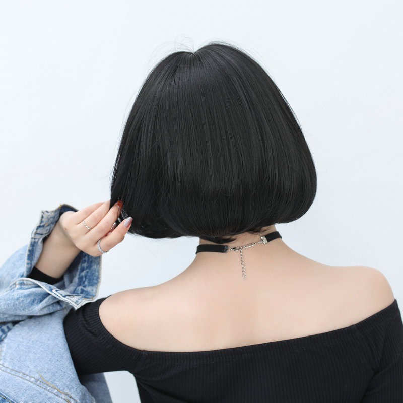 วิกบ๊อบสั้น วิกผม Calawigs ผมพรีเมี่ยม   ผมสั่้นบ๊อบงุ้มเข้า สินค้าสวยตามภาพ100% สินค้าส่งในไทย พร้อมส่ง