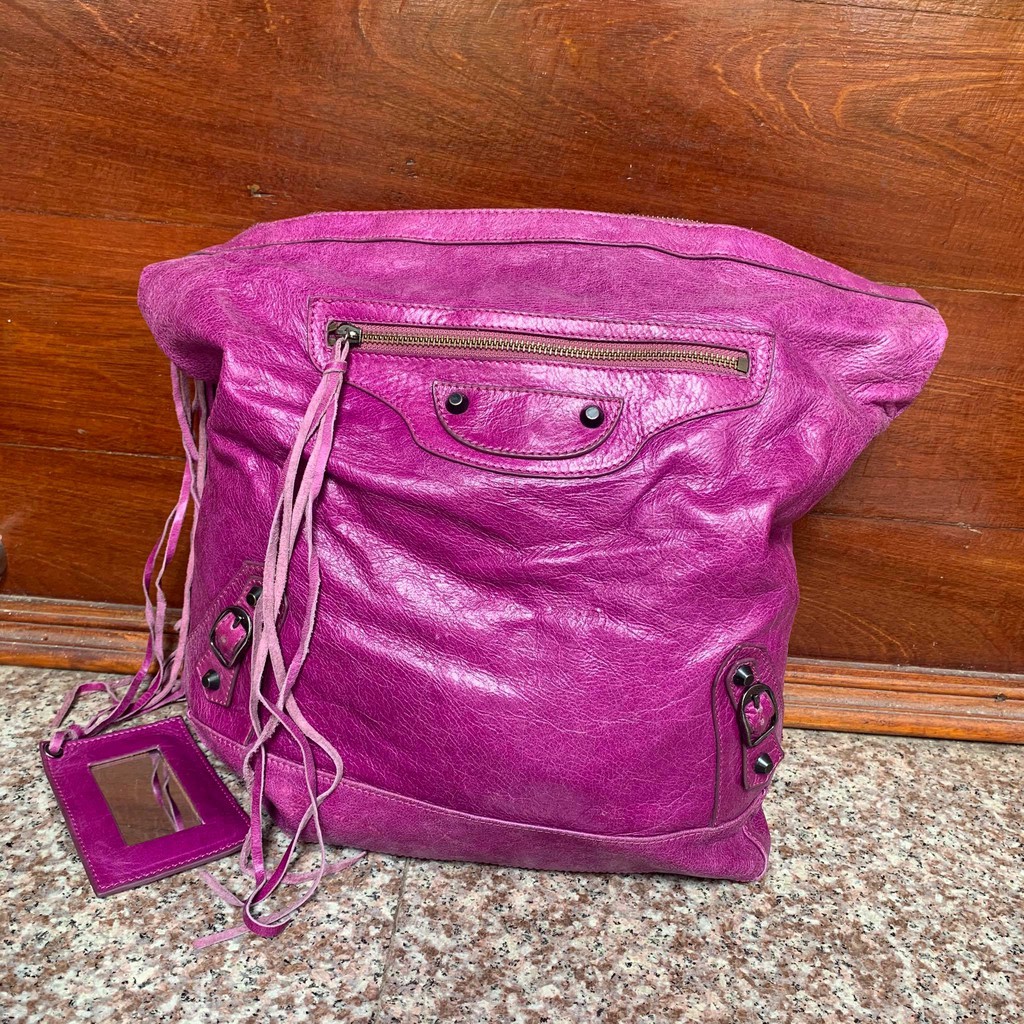 กระเป๋า balenciaga สีม่วง ซิบ lampo หนังแท้