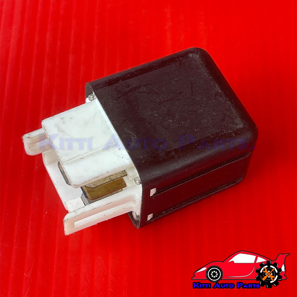 รีเลย์5ขา 12V(ดำ) (90987-04002) ยี่ห้อ TOYOTA