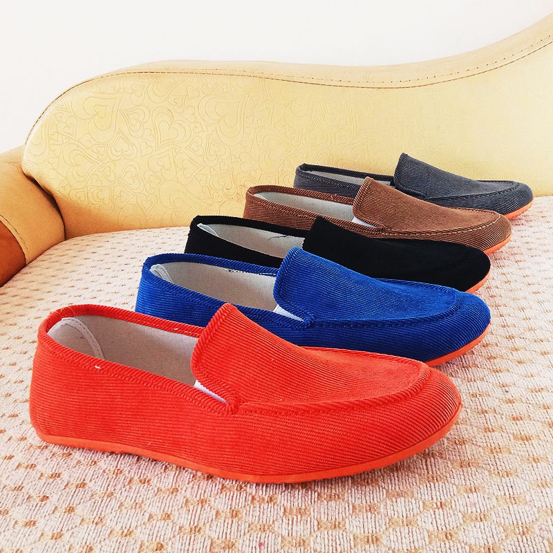 รองเท้าผู้ชายผ้าใบไม่มีส้นแบน ขนาด 38-45 สีเงิน