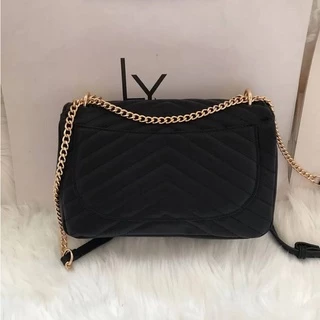 กระเป๋า LY N มาม่อน ขนาด 10 นิ้ว สายสะพาย สายโซ่ปรับสายได้ อุปกรณ์ ป้ายราคา ถุงผ้า อะไหล่ป้ายเหล็กด้านหน้ากระเป๋า