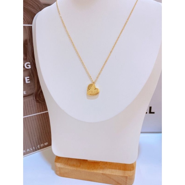 TTN7657 - สร้อยคอไทเทเนียมหัวใจรังผึ้ง Forever (สีเหลือง)