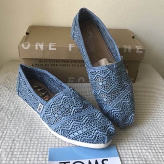 รองเท้า TOMS  Denim crochet