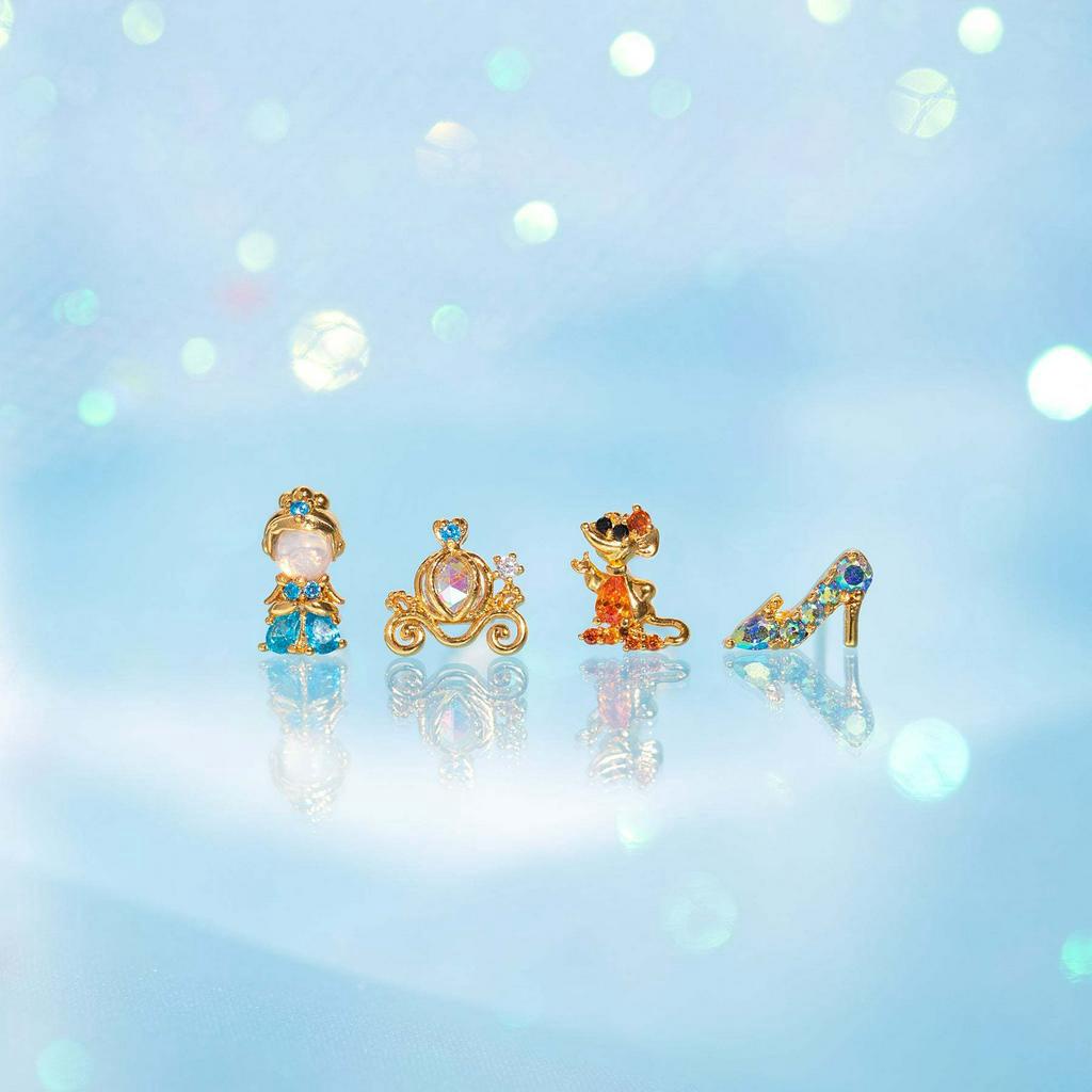 ชุดเครื่องประดับ ต่างหูแก้ว ลาย Cinderella 4 ชิ้น