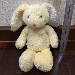 Jellycat กระต่ายสีเหลือง 35cm  แท้ มือสอง