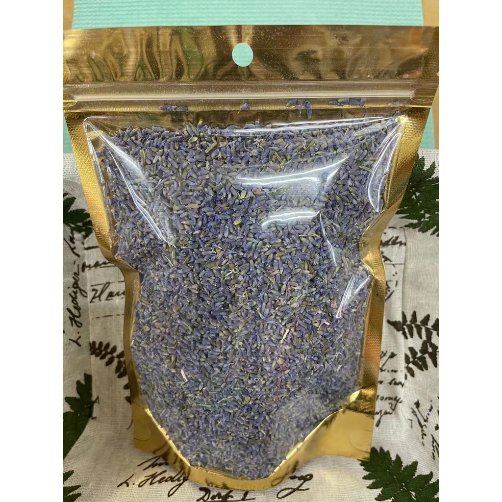 ลาเวนเดอร์ 100g&250g&500g（薰衣草）ผลของลาเวนเดอร์คือทำให้สงบและสะกดจิต ต้านแบคทีเรียและต้านการอักเสบ