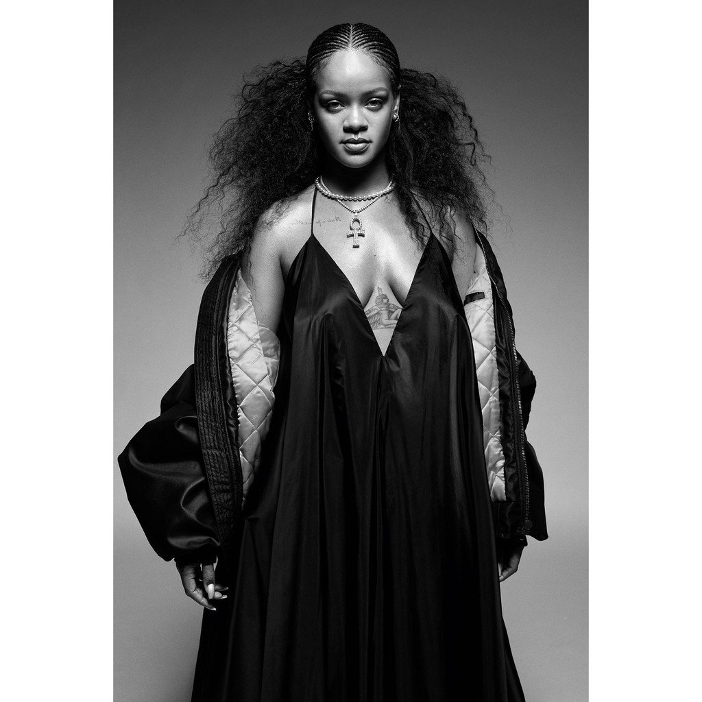 โปสเตอร์ Rihanna รีแอนนา แร็ปเปอร์ Rapper Hiphop ฮิปฮอป Hip hop Music Poster ตกแต่งบ้าน ตกแต่งผนัง ข
