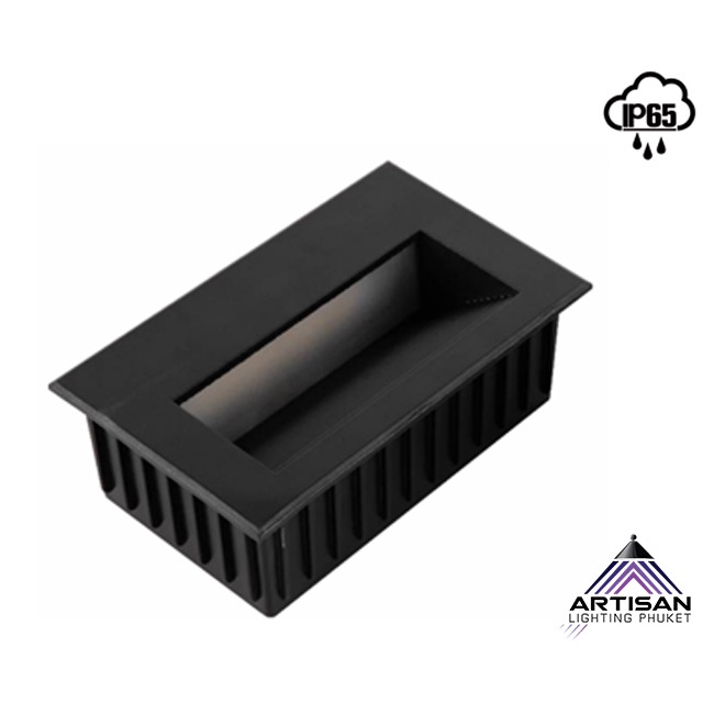 Step Light, Aluminum in White, LED 5W 3000K, Driver Build In, IP65, Size D162x105xH60 mm.