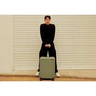SAMSONITE RED กระเป๋าเดินทางล้อลาก ขยายได้ รุ่น TOIIS C ขนาด 20 นิ้ว HARDSIDE SPINNER 55/20 CABIN BAG EXP TSA