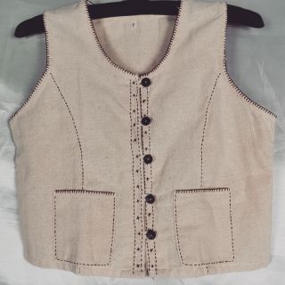 เสื้อผ้าฝ้ายแขนกุดด้นมือสีผ้าสีธรรมชาติ​งานด้นมือฝีมือดี