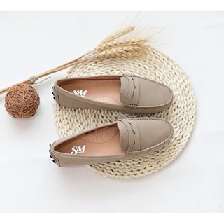 Soulmate Shoes รองเท้าหนังแท้ Classic Mate in Creamy Brown  (Nubuck Skin)