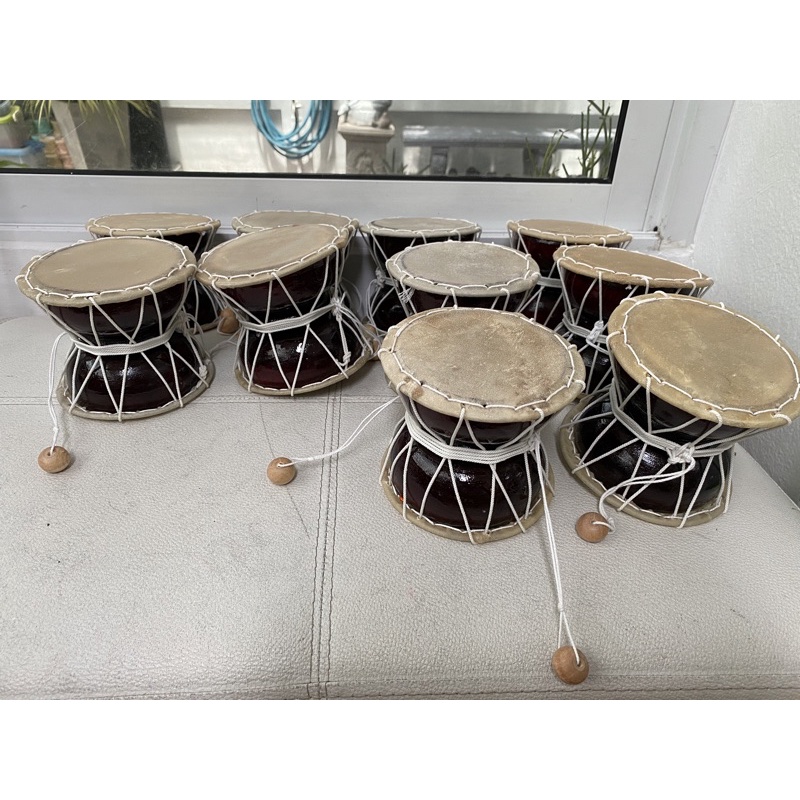 กลองบันเดาะ กลองบัณเฑาะว์  ทำจากหนังแกะ คาดเชือก ขนาดหน้ากลองประมาณ 5 นิ้ว - รูปที่ 3