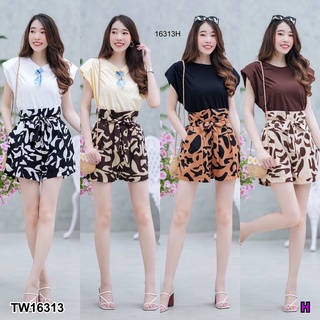 PP16313 Set 3 ชิ้น เสื้อยืดคอกลม ไหล่เสริมฟองน้ำ +กางเกงขาสั้น