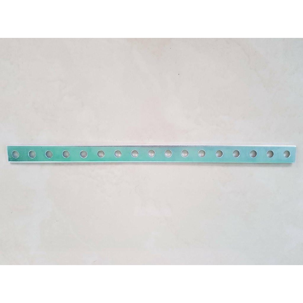 เหล็ก รู อย่างหนา อันละ10บาท