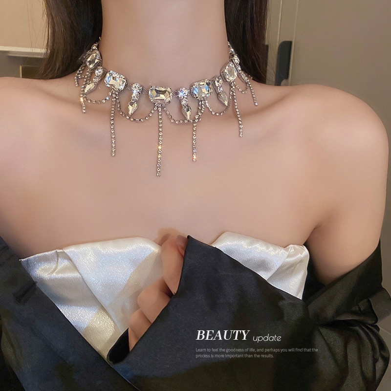 ✨Bella เบลล่า✨สร้อยคอ ประดับพู่ หรูหรา สไตล์ยุโรป และอเมริกา