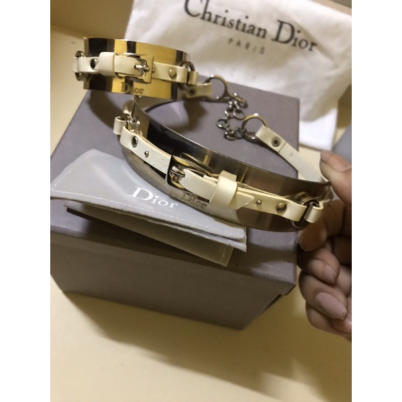 Dior  vintage  white leather bracelet & choker แท้ 💯