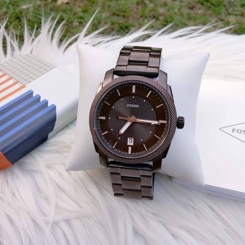 พร้อมส่ง นาฬิกาข้อมือผู้หญิง Fossil Machine Three-Hand Date Stainless Steel Watch FS5370