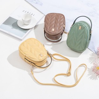 L042กระเป๋าสะพายข้างผู้หญิงPRETTYZYSพร้อมส่ง กระเป๋าสะพายใหล่ กระเป๋าเงิน กระเป๋าใส่โทรศัพท์ได้