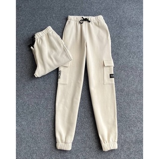 Hollister cargo tourist pants กางเกงวอร์มสีครีม สีดำ