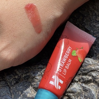 lip himalaya strawberries