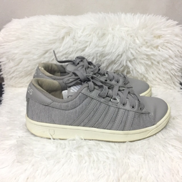 รองเท้าผ้าใบ KSWISS งานแบรนด์แท้มือสอง