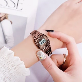 SKMEI 1901 นาฬิกาข้อมือผู้หญิง ดิจิตอลทรงสี่เหลี่ยม สายสเตนเลส กันน้ำ 30M นับถอยหลัง จับเวลา นาฬิกาปลุก แสดงวันที่ วันในสัปดาห์ ระบบ 12/24 ชั่วโมง