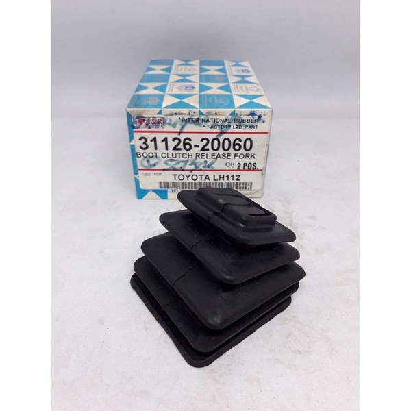 ยางกันฝุ่นก้ามปูครัช TOYOTA LH112 รูใน 43/43 ราคาอันละ 125 บาท
