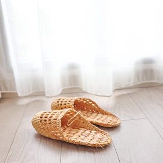 รองเท้าสานผักตบชวา รองเท้าสานใส่ในบ้าน /Woman’s Slippers รองเท้าสานสำหรับผู้หญิง