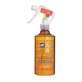 Kumano horse oil styling water 300 ml. for damaged hair ผสมtsubaki oil น้ำมันม้าแบบสเปรย์น้ำ บำรุงผมแห้งเสียถูกทำลาย