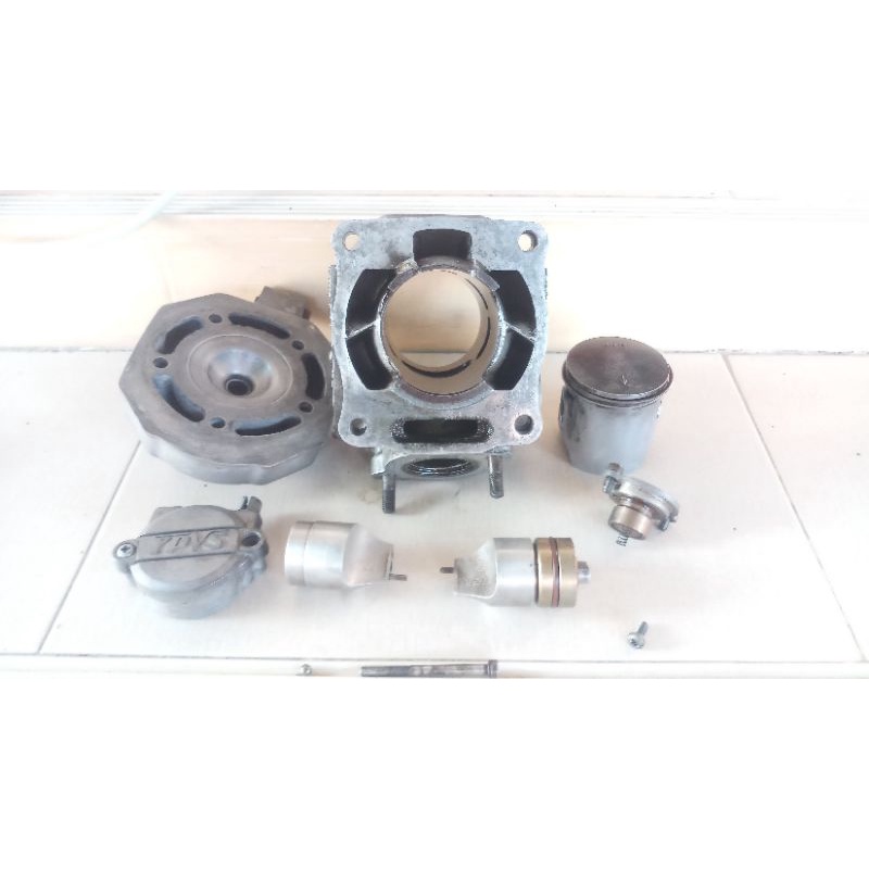 เสื้อสูบTZR(ไซ้ค์0.50)แท้ ปลอกเดิมโรงงานพร้อมลูกแหวน ฝาสูบTZR Yamaha พร้อมลูกวาล์ว หรือแกนวาล์วครบชุ