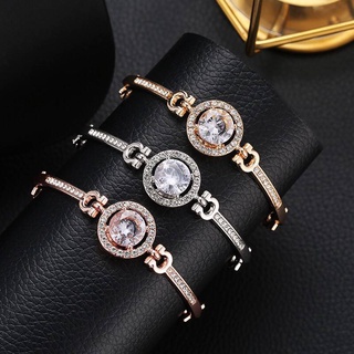 กำไรข้อมือ รูปตัว G ประดับเพชร Lady Bracelet (BLG002)