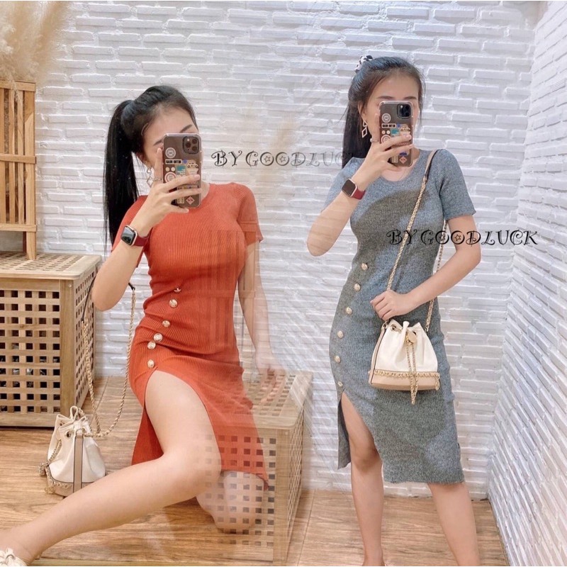 Dzaishop Hot เดรสไหมพรม ผ่าหน้า ติดกระดุม หุ่นเป๊ะมากค่ะบอกเลย
