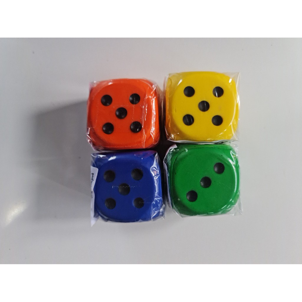 ลูกเต๋ายาง ของเล่นเด็ก ขนาด 8 x 8 x 8 cm รหัส DICE-01  จำนวน 1 ชิ้น มีให้เลือกหลายสี