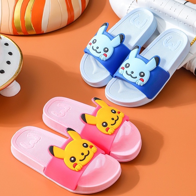 รองเท้าแตะเด็ก PVC รองเท้าเด็ก พื้นกันลื่น แต่งตัวการ์ตูนปิกาจูน่ารัก แฟชั่นเด็ก นุ่ม เบา (พร้อมส่งในไทย) - รูปที่ 5