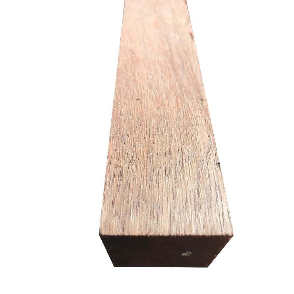 ไม้เนื้อแข็งกลางแจ้ง Balau 37mm x 37mm x 600mm