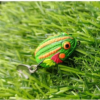 กบยาง 2.5 cm. ตัวเบ็ดเบอร์ #4 (กบยางปลาหลังขีด)