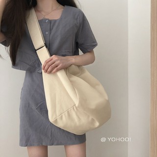 ราคากระเป๋าสะพายข้าง square tote พร้อมส่ง (MN001)