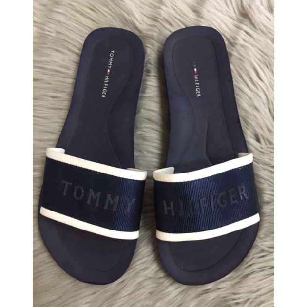 Tommy​ Hilfiger​ size.37/23.5​cmรองเท้า​มือสอง​ของแท้​