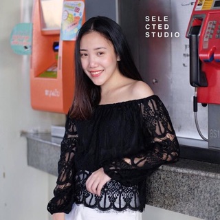 เสื้อผ้าผู้หญิง รุ่น Matilda lace top