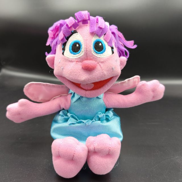 #ตุ๊กตา #แอ้ปบี้ ABBY Cadabby Fairy by Sesame street ขนาด10นิ้ว มัดผม มีปีก งานครบรอบ40ปี ตาปัก งานสะสม สภาพสมบูรณ์