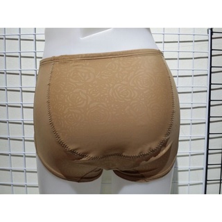 [ผ้าพิเศษลายกุหลาบ ในตำนาน] Wacoal Short Secret Support U-fit Panty กางเกงในกระชับหน้าท้อง รุ่น WU4960