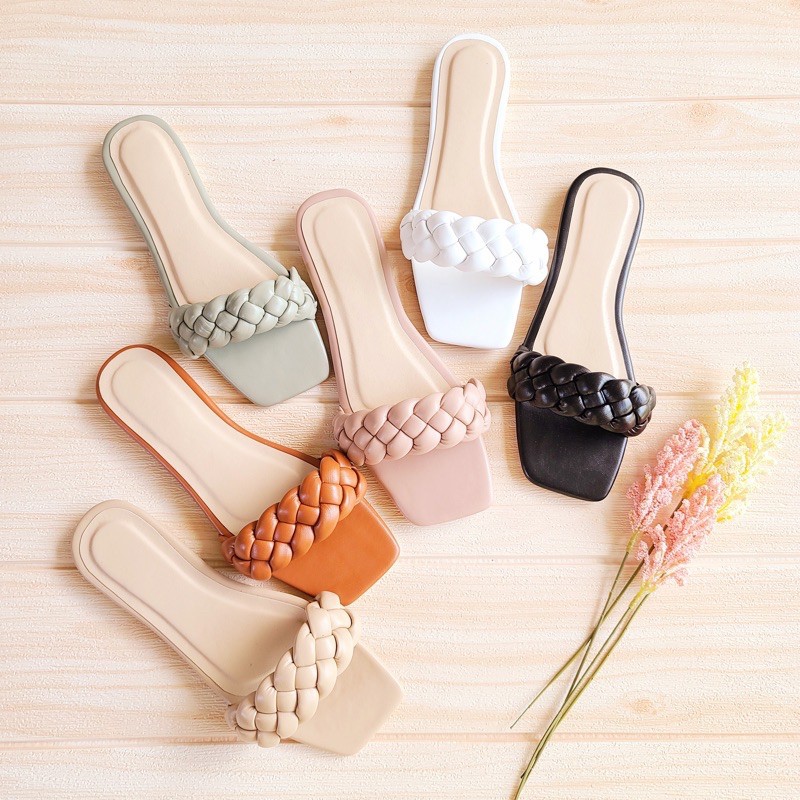 AMR 03 BRAIDED FLAT*