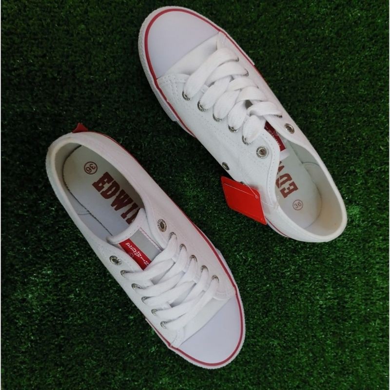 Edwin Kasut Sekolah Putih White School Shoe EW202
